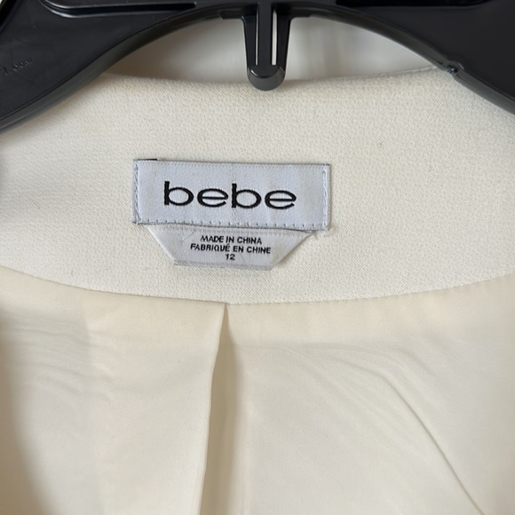 Bebe white blazer - Picture 2 of 4